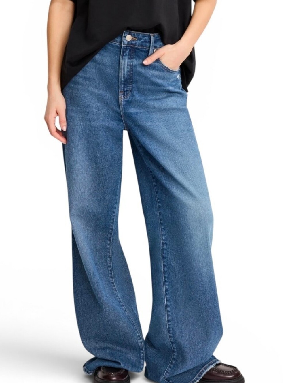 GOOD AMERICAN High Waisted Good Ease Relaxed Jeans - Size 32